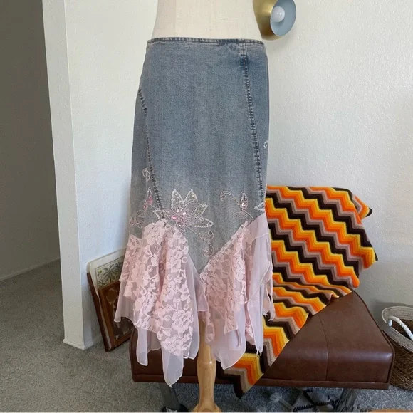 SOLD Vintage H.I.T Jeans USA Fairy Boho Denim Embellished Embroidered Skirt - Picture 1 of 10